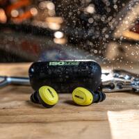 Die Ohrstöpsel ISOTUNES Free 2.0 sind zertifiziert nach IP45 und damit schweiß-, staub- und wasserresistent.